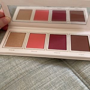 Jouer Gather & Glow Champagne & Macarons Cheeky Crush Face Palette